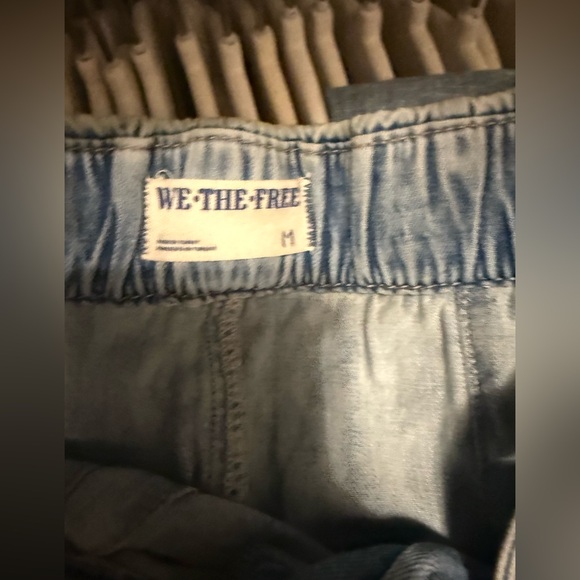 We The Free People Forget Me Knot Pull-On Pleated Wide Leg Jeans - size medium - Picture 8 of 14